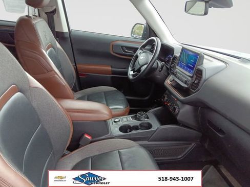 Used 2023 Ford Bronco Sport Outer Banks w/ Tech Package AWD/4WD image 16