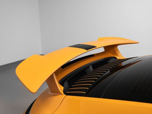 Certified 2025 Porsche 911 Carrera GTS image 17