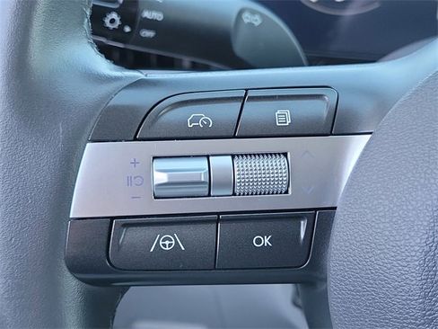 Used 2024 Hyundai Kona SEL image 8