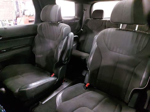 Used 2024 Hyundai Palisade Calligraphy image 16