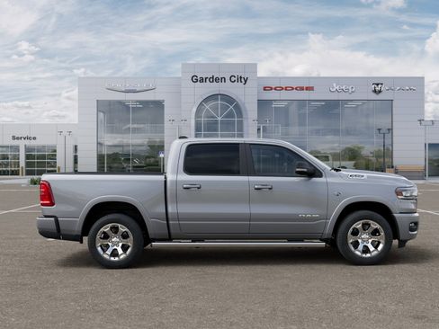 New 2026 RAM 1500 Big Horn AWD/4WD image 21