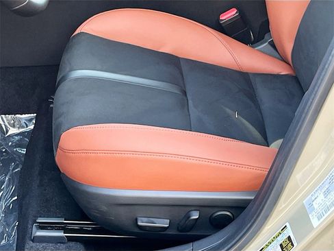 Certified 2025 MAZDA MAZDA3 s image 19