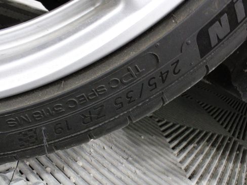 Used 2021 Chevrolet Corvette Stingray Coupe w/ 1LT image 32