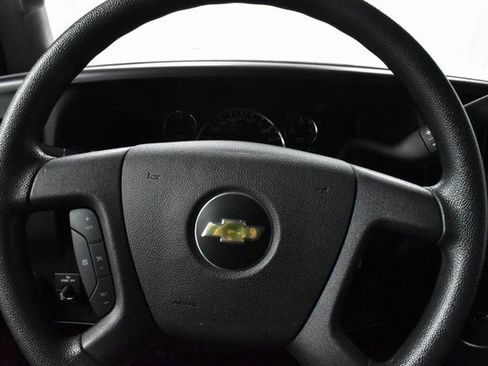 Used 2024 Chevrolet Express 2500 w/ Driver Convenience Package image 20