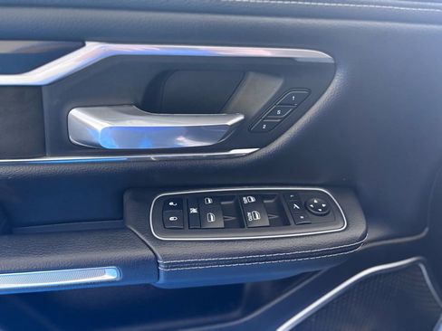 Used 2022 RAM 1500 Laramie w/ Sport Appearance Package image 16