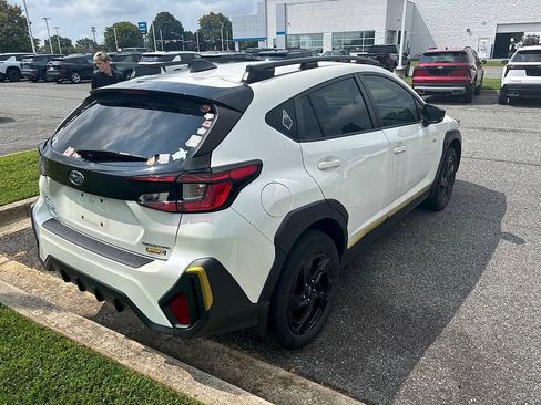 Used 2024 Subaru Crosstrek 2.5i Sport AWD/4WD image 10