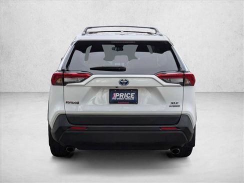 Used 2024 Toyota RAV4 XLE image 7