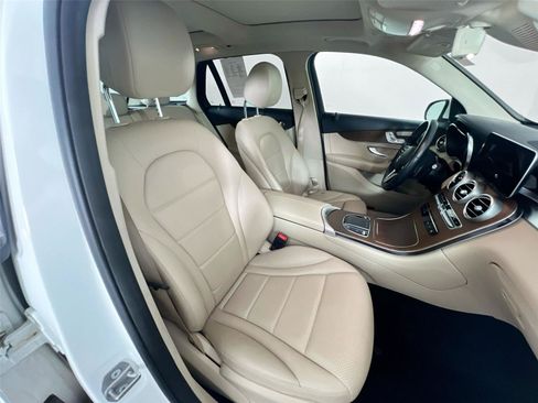 Certified 2020 Mercedes-Benz GLC 300 4MATIC image 28