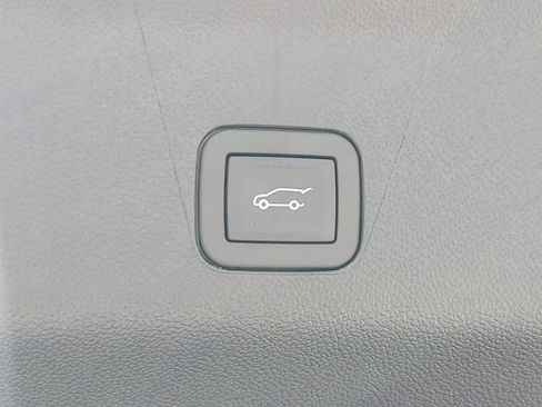 New 2026 Chevrolet Suburban LT w/ Comfort Package RWD image 10