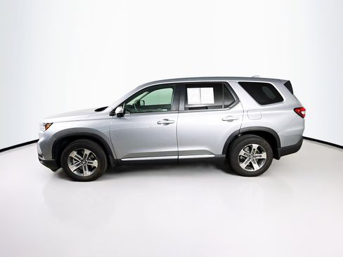 Used 2024 Honda Pilot EX-L image 7