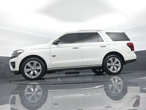 Used 2023 Ford Expedition King Ranch image 20
