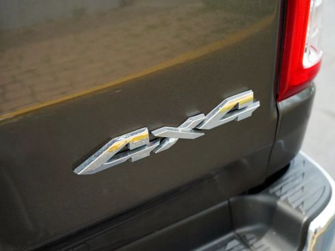 Used 2021 RAM 1500 Big Horn AWD/4WD image 13