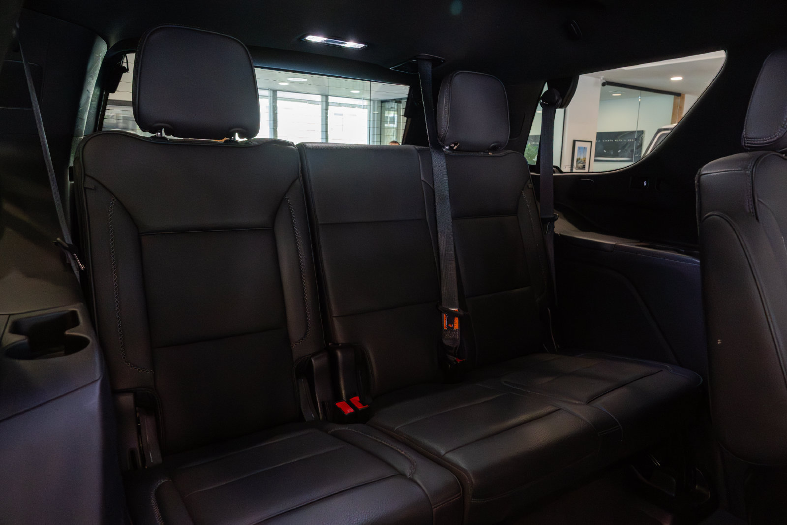 Used 2022 GMC Yukon Denali AWD/4WD image 15
