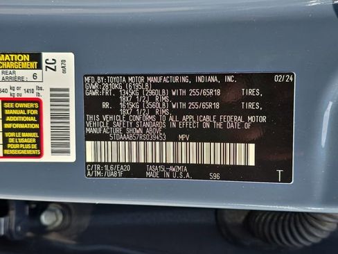 Certified 2024 Toyota Grand Highlander XLE image 37