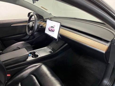 Used 2023 Tesla Model 3 Standard Range RWD image 11