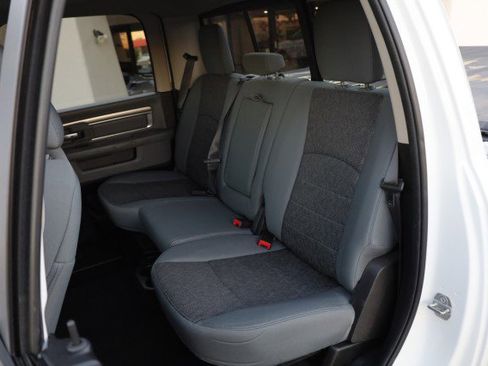 Used 2019 RAM 1500 Big Horn image 36