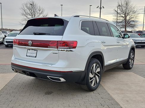 New 2026 Volkswagen Atlas SEL image 4