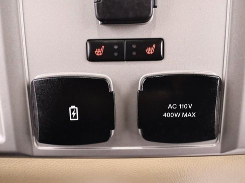 Certified 2019 Ford F350 Lariat w/ Lariat Ultimate Package image 18