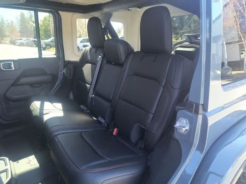 New 2026 Jeep Wrangler Unlimited Rubicon image 22