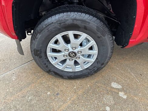 New 2026 Toyota Tacoma SR5 image 31