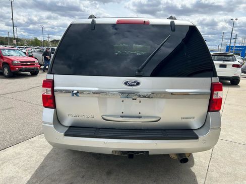 Used 2015 Ford Expedition Platinum AWD/4WD image 6
