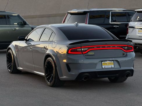 Used 2022 Dodge Charger Scat Pack RWD image 5