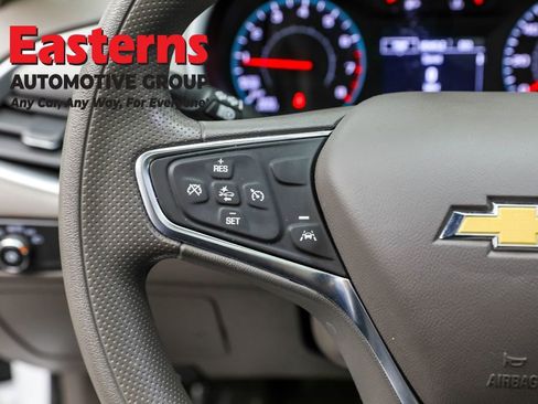 Used 2024 Chevrolet Malibu LT image 15