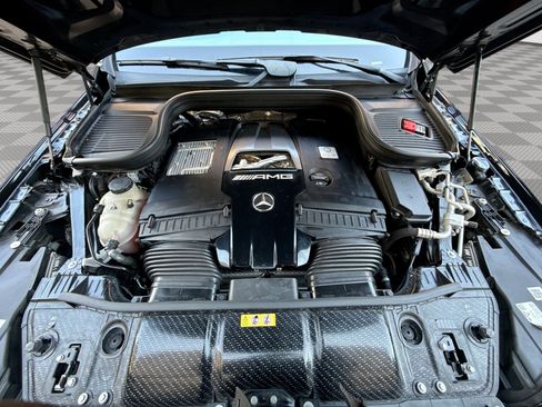 Used 2021 Mercedes-Benz GLS 63 AMG 4MATIC w/ Acoustic Comfort Package image 18