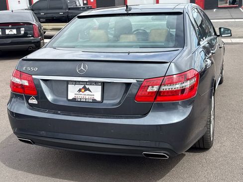 Used 2010 Mercedes-Benz E 550 Sedan image 7