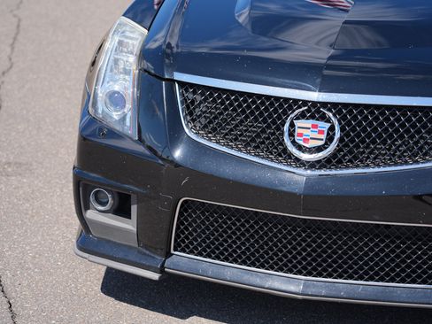 Used 2009 Cadillac CTS V RWD image 9