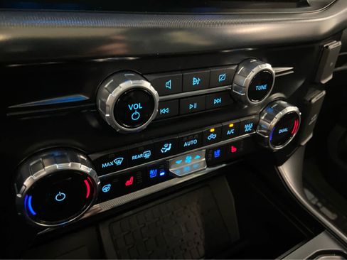 Used 2024 Ford F150 Lariat w/ Bed Utility Package image 45