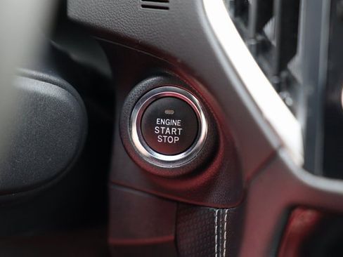 Used 2020 Subaru Forester Limited image 31