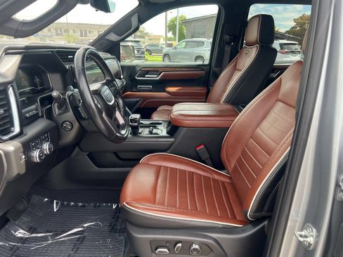 Used 2025 GMC Sierra 1500 Denali Ultimate AWD/4WD image 17