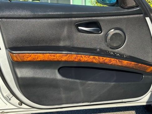 Used 2007 BMW 328i Sedan image 16