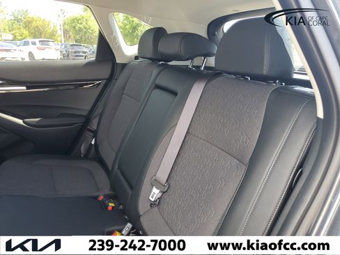 New 2026 Kia Seltos S FWD image 11