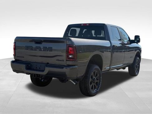 New 2026 RAM 2500 Big Horn AWD/4WD image 6