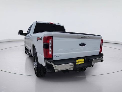 Used 2024 Ford F350 Lariat AWD/4WD image 7