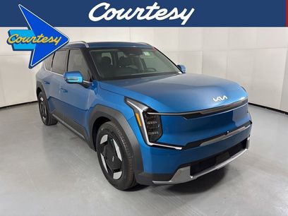 New 2026 Kia EV9 Wind