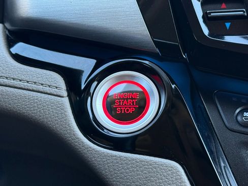 Used 2020 Honda Odyssey Elite image 39