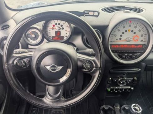 Used 2011 MINI Cooper Convertible image 24