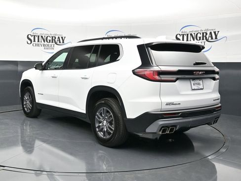 Used 2025 GMC Acadia Elevation FWD image 6