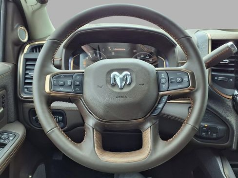 New 2026 RAM 2500 Limited AWD/4WD image 14