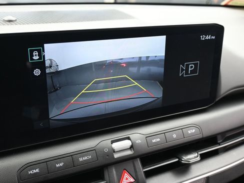 Used 2025 Kia K4 LX image 21