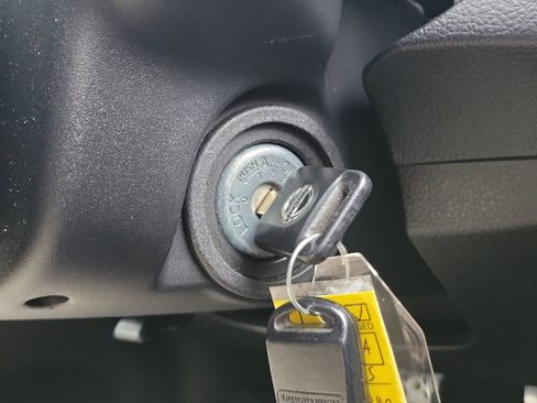 Used 2005 Nissan 350Z Grand Touring image 33