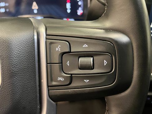 Used 2025 GMC Sierra 1500 SLT image 45