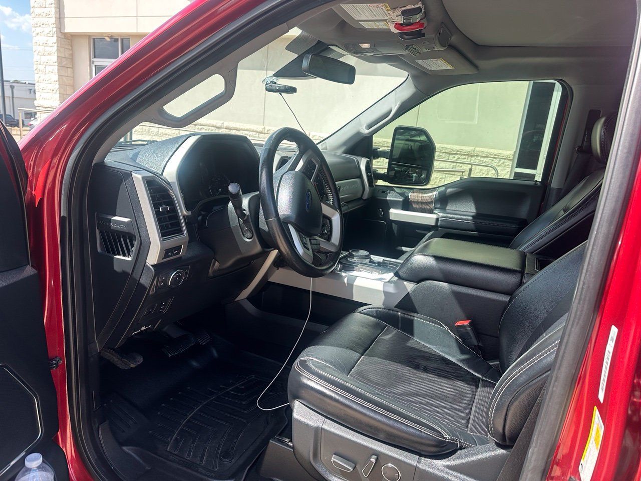 Used 2019 Ford F250 Lariat w/ Lariat Ultimate Package AWD/4WD image 8