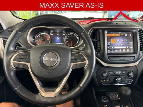 Used 2016 Jeep Cherokee Limited AWD/4WD image 12