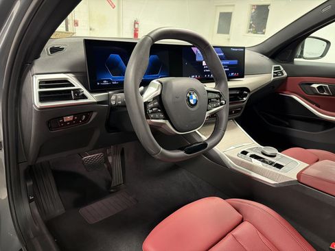 Used 2026 BMW 330i Sedan RWD image 4