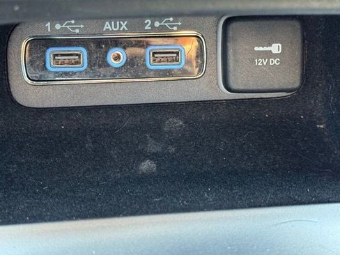 Used 2018 Jeep Grand Cherokee Altitude image 21