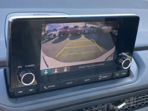 Used 2023 Honda Accord EX image 21